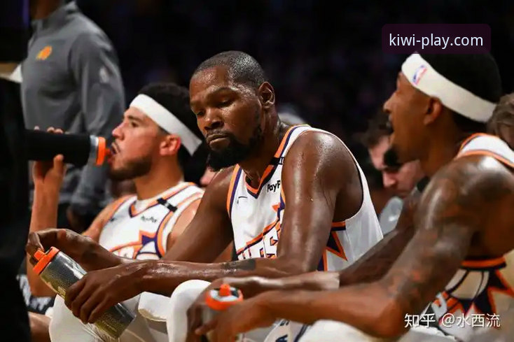休斯顿火箭111-94大胜尼克斯深度评测：从赛场战术到平台体验的全方位解读